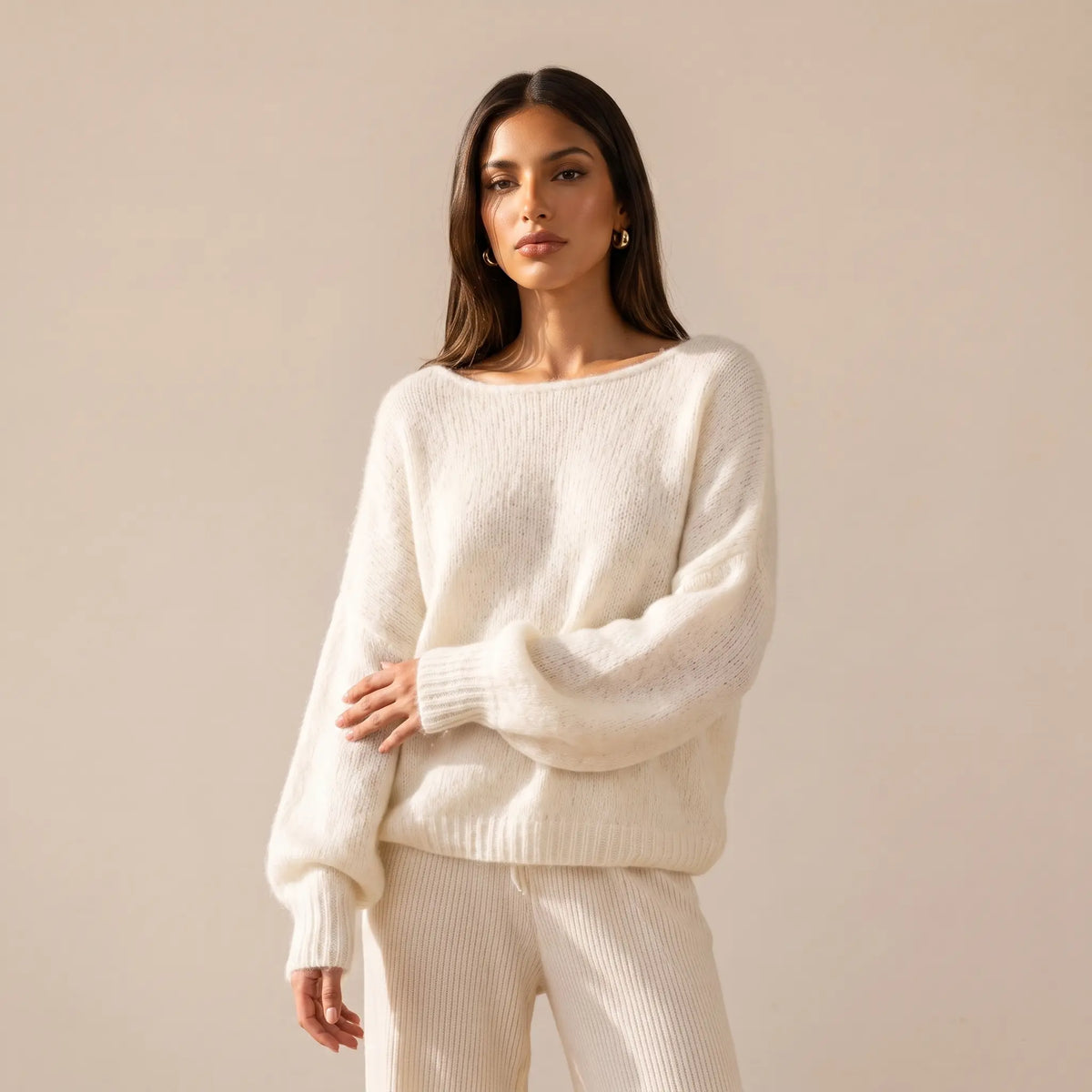Katch Me Chic Women's Lightweight Slouchy Knit Sweater with Scoop Neck and Long Sleeves, Breathable and Stretchy Relaxed Fit Knitwear